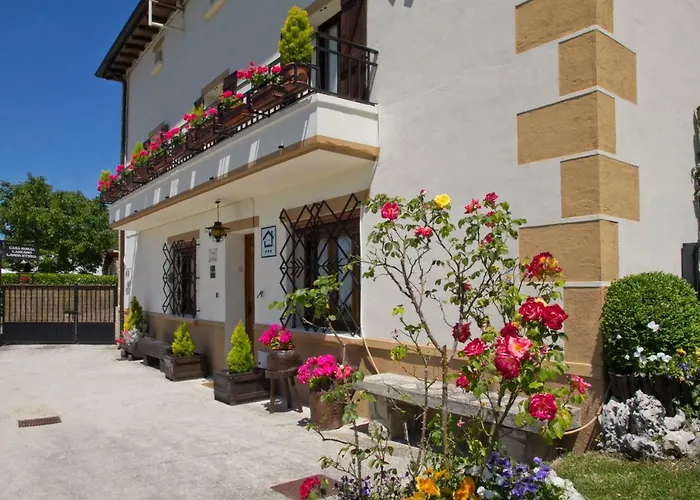 Casa Rural Lazkano En Sierra De Urbasa